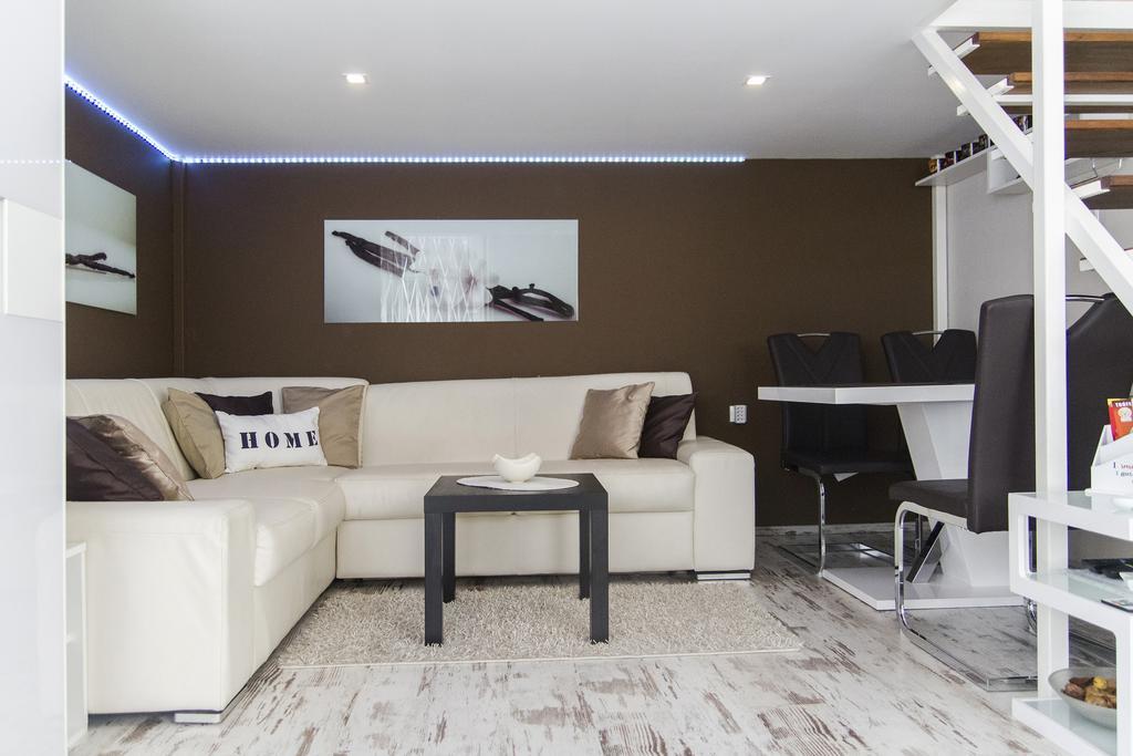R&R Apartment Dembinszky Budapest Exterior photo